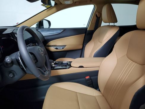 Used 2024 Lexus NX 250 FWD w/ Cold Area Package image 21