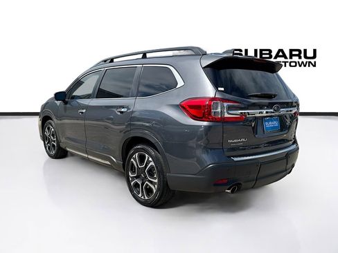 Used 2023 Subaru Ascent Touring AWD/4WD image 6