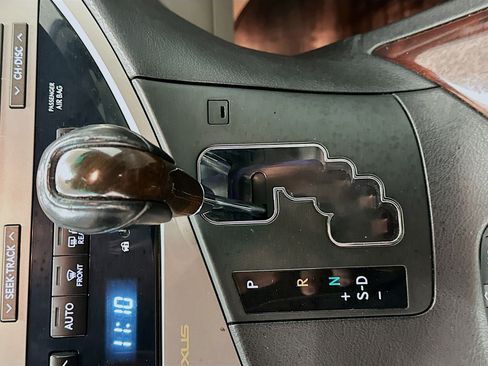 Used 2012 Lexus RX 350 AWD w/ Premium Pkg image 25