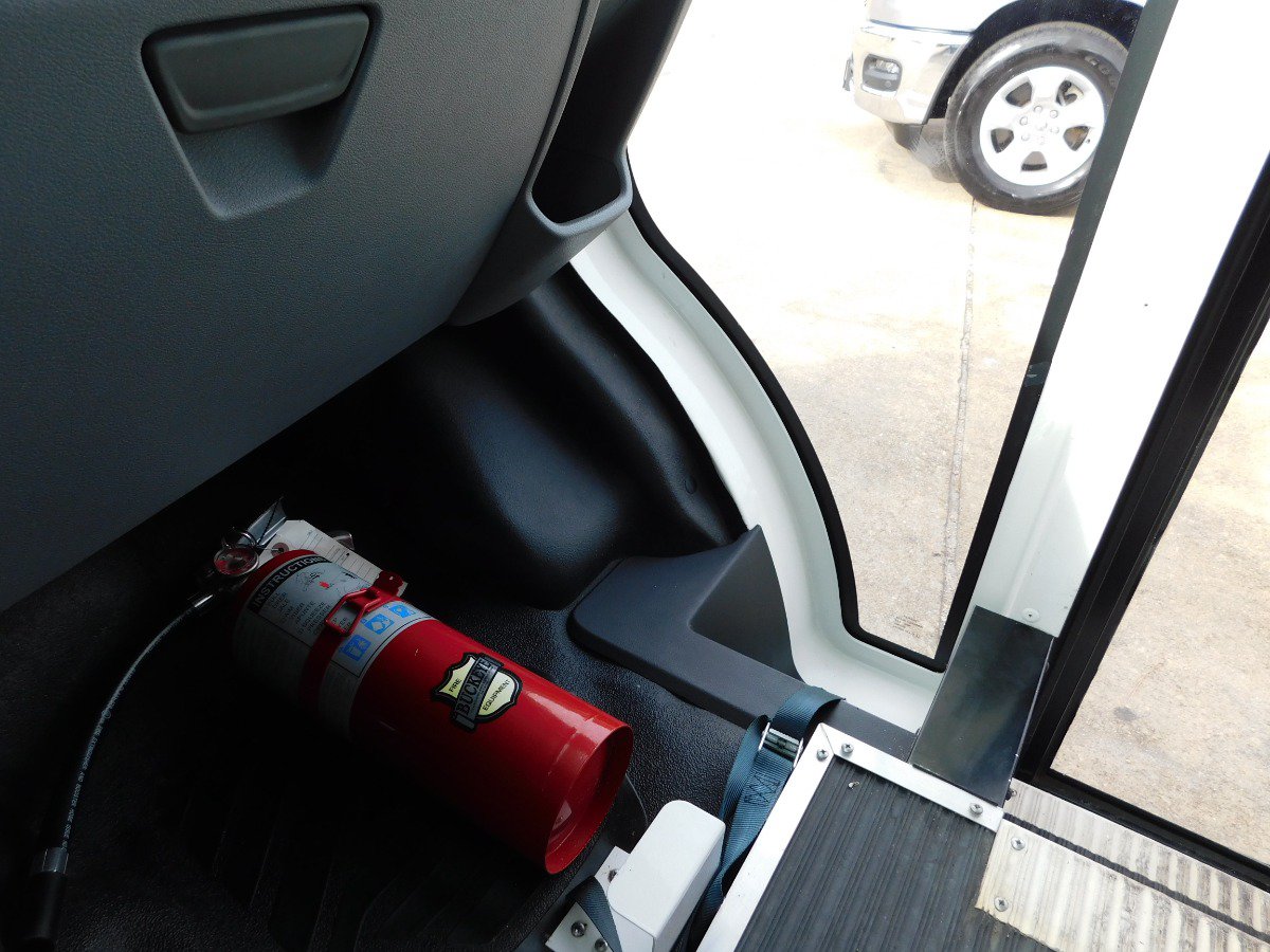 Used 2016 Ford Transit 250 138 RWD image 39