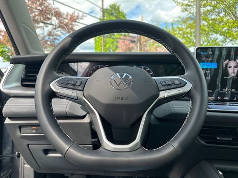 New 2026 Volkswagen Tiguan SE AWD/4WD image 7