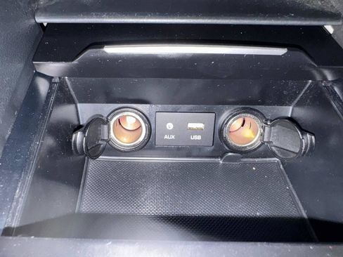 Used 2018 Hyundai Elantra Sport FWD image 30