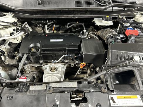 Used 2017 Honda CR-V LX image 10