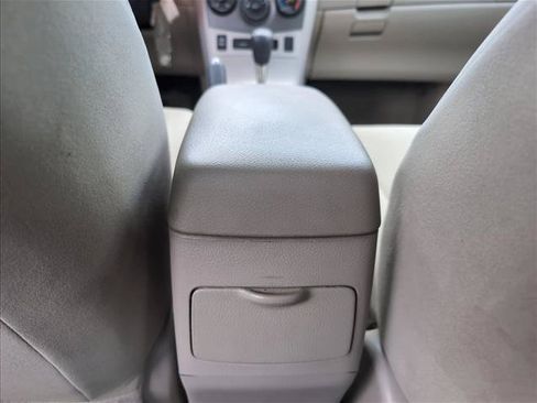 Used 2013 Toyota Corolla LE FWD image 17