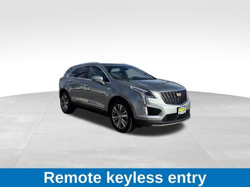 Used 2025 Cadillac XT5 Premium Luxury image 8
