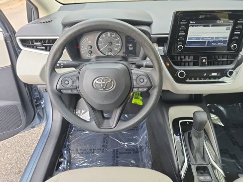 Used 2020 Toyota Corolla L image 15