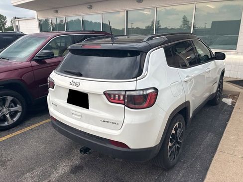 Used 2022 Jeep Compass Limited AWD/4WD image 4