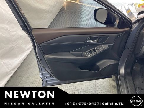 Used 2023 Nissan Rogue SV w/ SV Premium Package AWD/4WD image 36