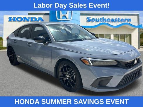 Used 2024 Honda Civic Sport image 3
