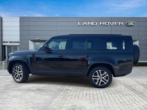 New 2025 Land Rover Defender 130 S image 2