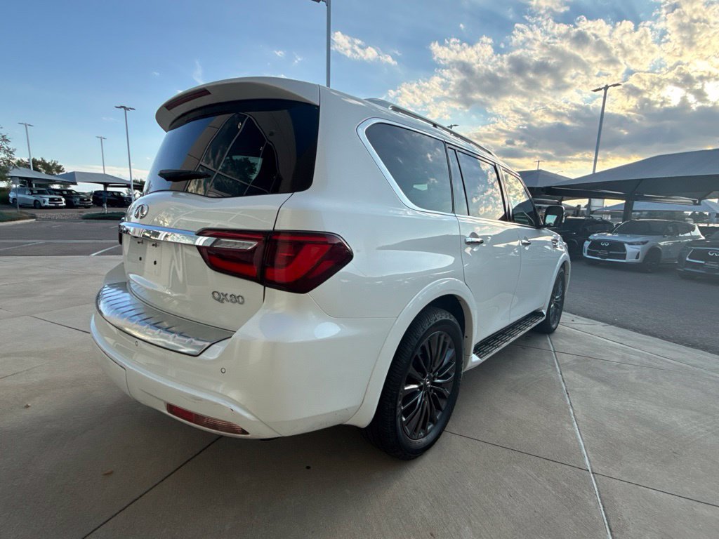 Used 2023 INFINITI QX80 Sensory w/ Cargo Package AWD/4WD image 5