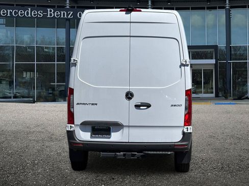New 2026 Mercedes-Benz Sprinter 2500 image 5