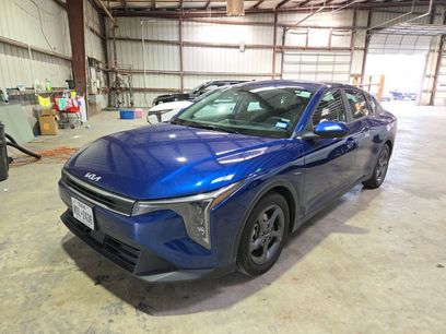 Used 2025 Kia K4 LXS