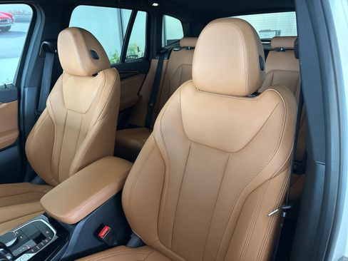 Certified 2024 BMW X3 M40i w/ Parking Assistance Package image 32