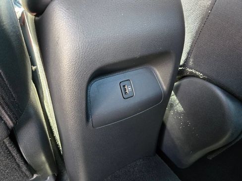 Used 2021 Nissan Sentra SR w/ Electronics Package FWD image 16