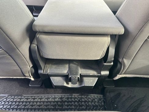 Used 2015 Ford F150 XLT w/ Equipment Group 301A Mid image 24