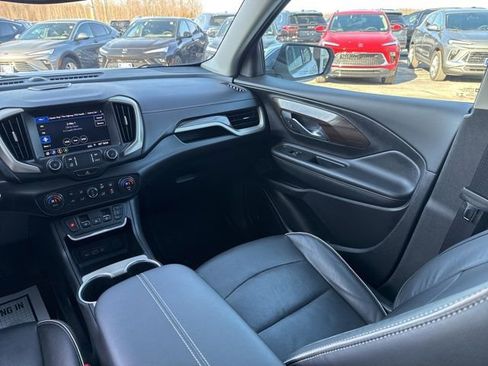 Certified 2020 GMC Terrain Denali w/ Denali Premium Package AWD/4WD image 28