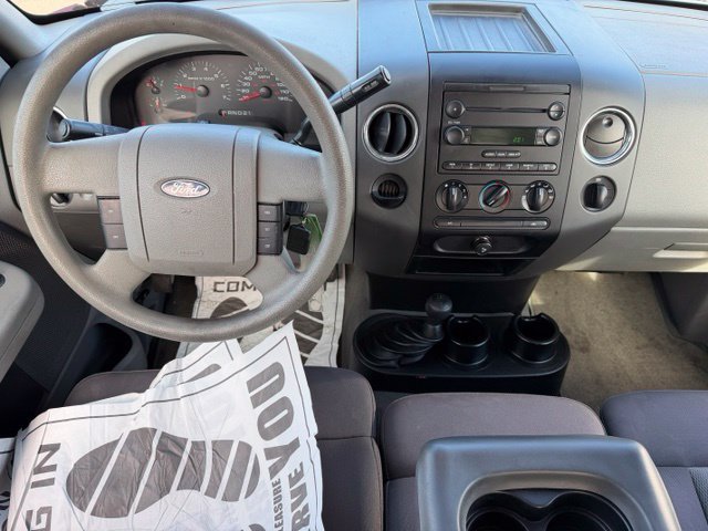 Used 2004 Ford F150 XLT AWD/4WD image 3