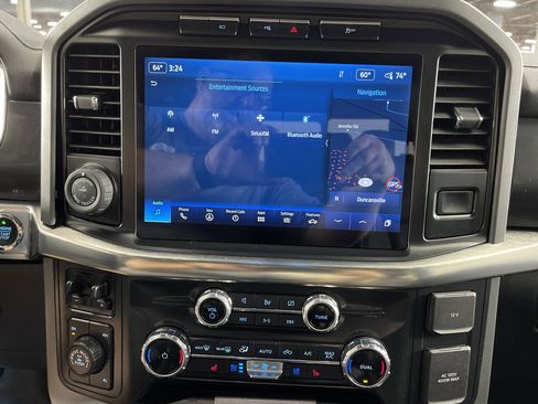 Used 2022 Ford F150 Lariat w/ Bed Utility Package image 23