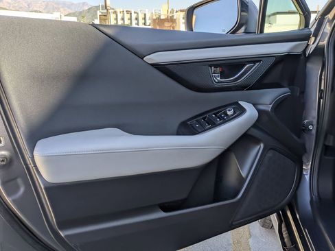 Used 2025 Subaru Outback Premium image 11