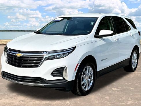 Used 2023 Chevrolet Equinox LT FWD image 4