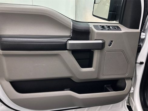 Used 2020 Ford F150 XLT w/ Trailer Tow Package image 12