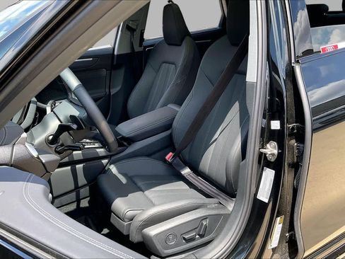 Used 2026 Audi A6 Premium Plus w/ Premium Plus Package AWD/4WD image 8
