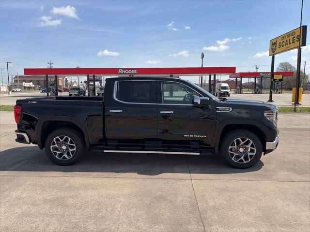 New 2026 GMC Sierra 1500 SLT w/ SLT Premium Package AWD/4WD image 7