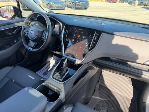 Used 2025 Subaru Outback Onyx Edition w/ Popular Package #2 image 10