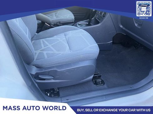 Used 2011 Ford Transit Connect XL image 8