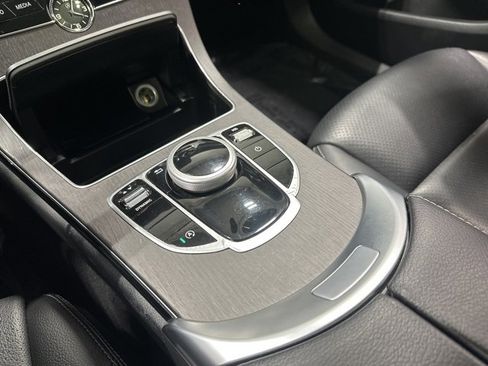 Used 2019 Mercedes-Benz C 300 4MATIC Sedan image 27