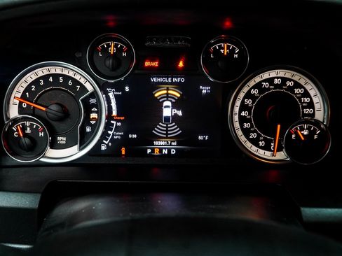 Used 2015 RAM 1500 Big Horn image 30