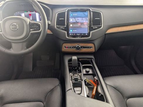 Used 2023 Volvo XC90 T8 Plus w/ Protection Package Premier image 25