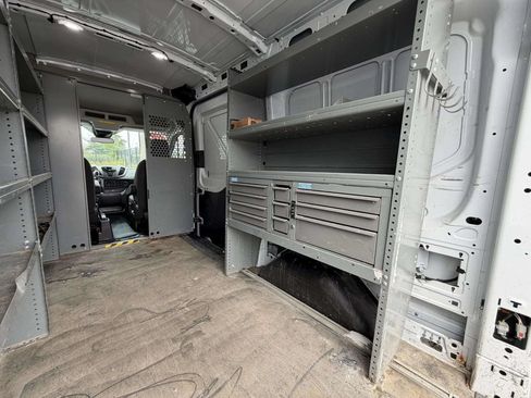 Used 2018 Ford Transit 150 130 Medium Roof RWD image 23