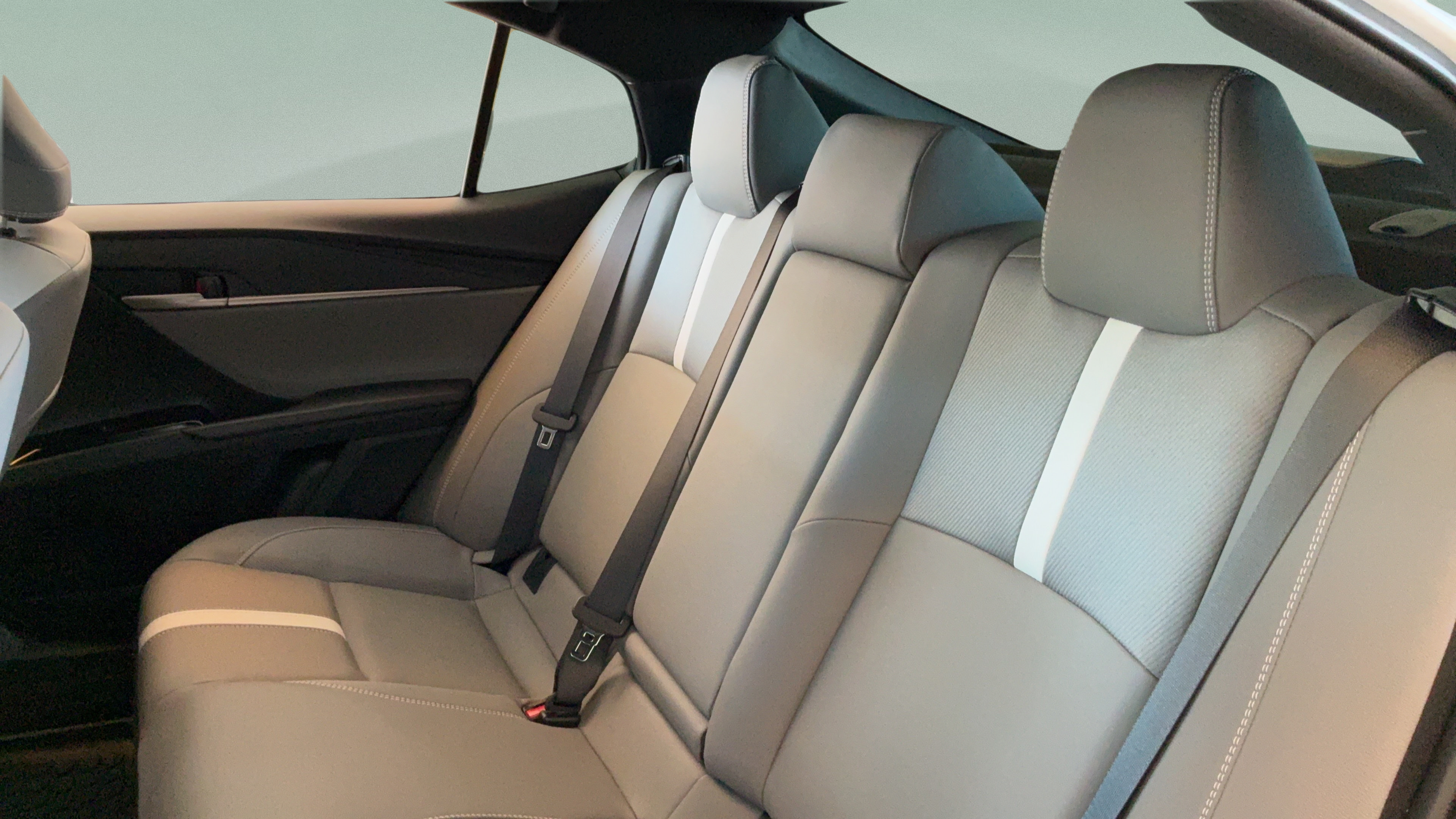 Used 2026 Toyota Camry LE FWD image 29