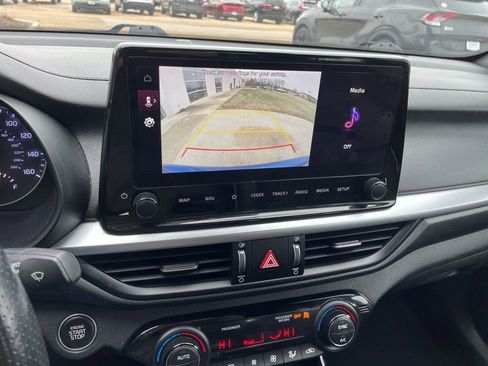 Used 2023 Kia Forte GT-Line w/ GT-Line Technology Package image 19