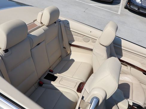 Used 2008 BMW 335i Convertible RWD image 25