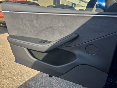 Used 2024 Tesla Model 3 Long Range image 28