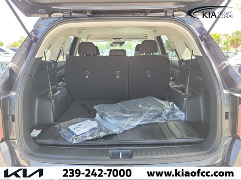 New 2026 Kia Sorento LX FWD image 10