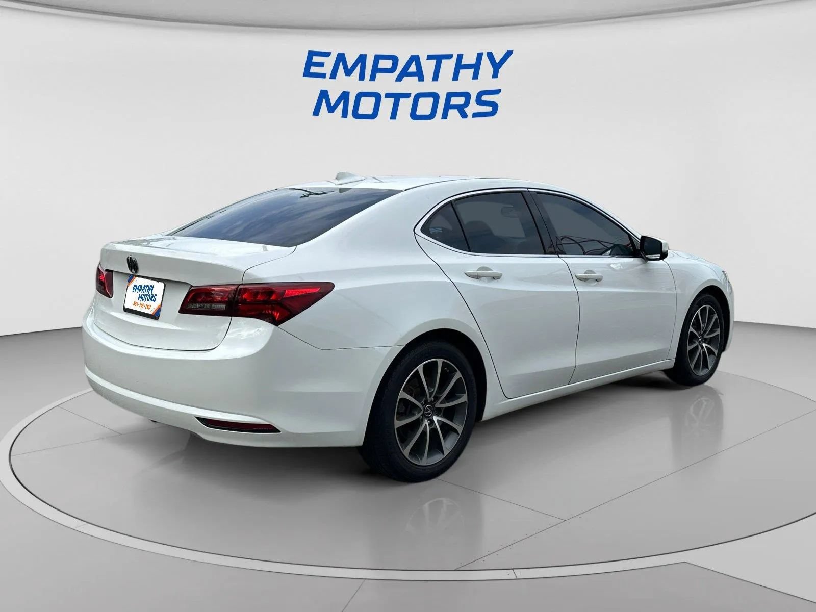 Used 2017 Acura TLX V6 FWD image 5