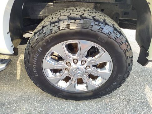 Used 2020 RAM 2500 Limited image 23