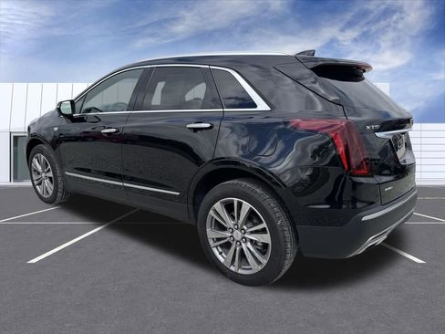Certified 2025 Cadillac XT5 Premium Luxury image 4