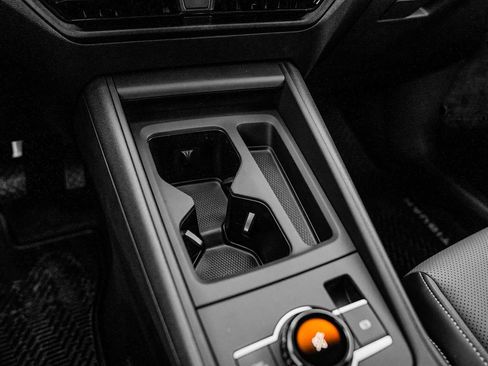 New 2026 Volkswagen Tiguan SE image 31