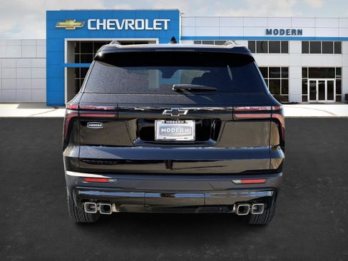 New 2026 Chevrolet Traverse LT w/ Midnight/Sport Edition image 4