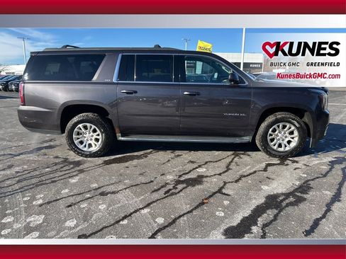 Used 2016 GMC Yukon XL SLT image 4