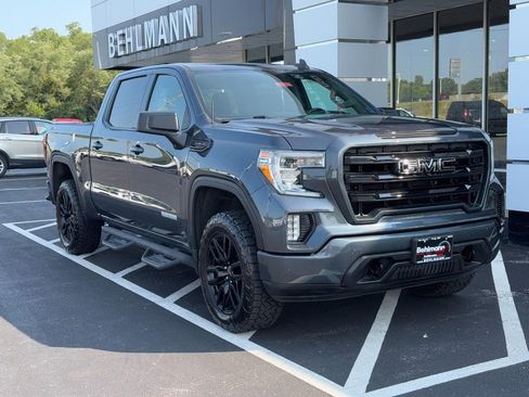 Used 2020 GMC Sierra 1500 Elevation w/ Elevation Value Package AWD/4WD image 2