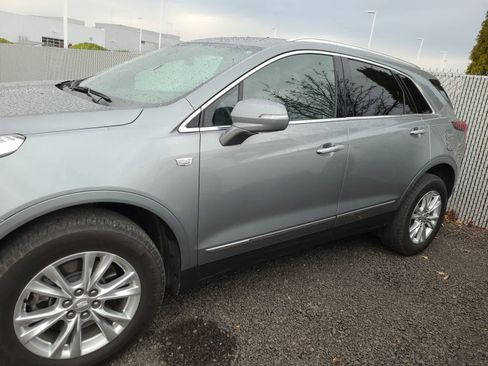 Used 2023 Cadillac XT5 Luxury image 2