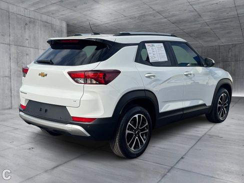 Certified 2026 Chevrolet TrailBlazer LT w/ Driver Confidence Package image 6