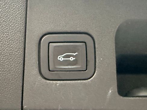 Used 2019 Cadillac XT5 Luxury AWD/4WD image 13