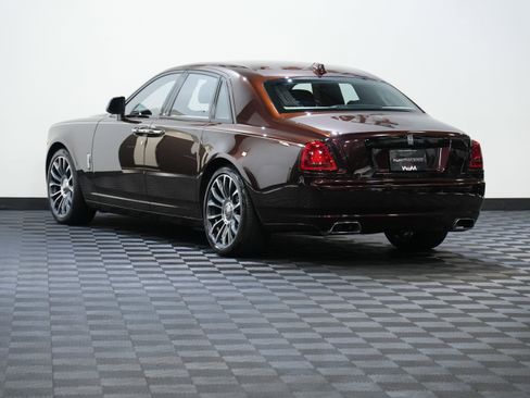 Used 2020 Rolls-Royce Ghost image 8